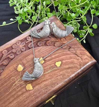 Naari Jewels Sparrow Pendant Necklace with Matching Sparrow Stud Earrings | German Silver Jewellery Set